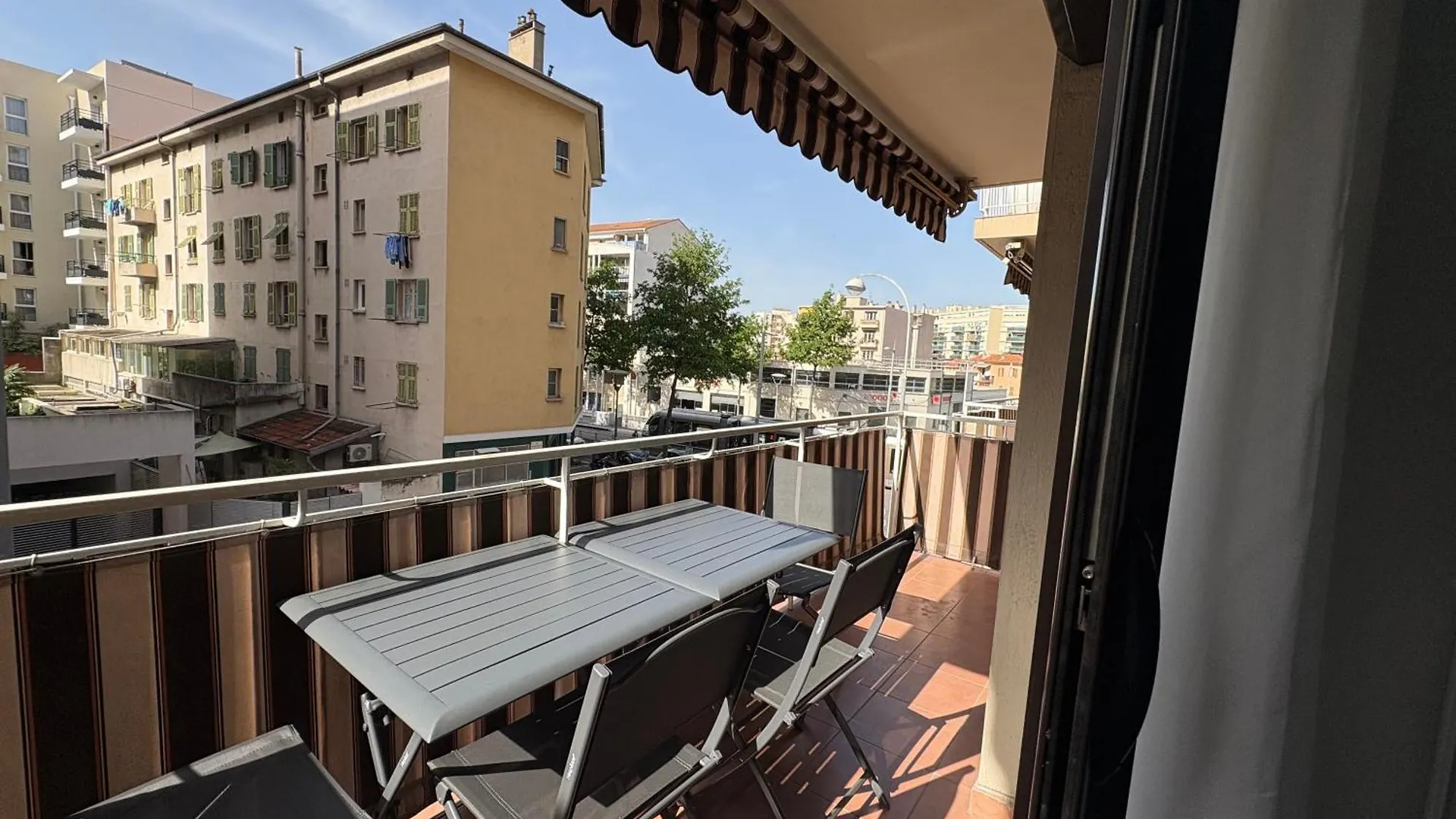 Apartament Spacieux 4P Familial Renove Nicea Francja